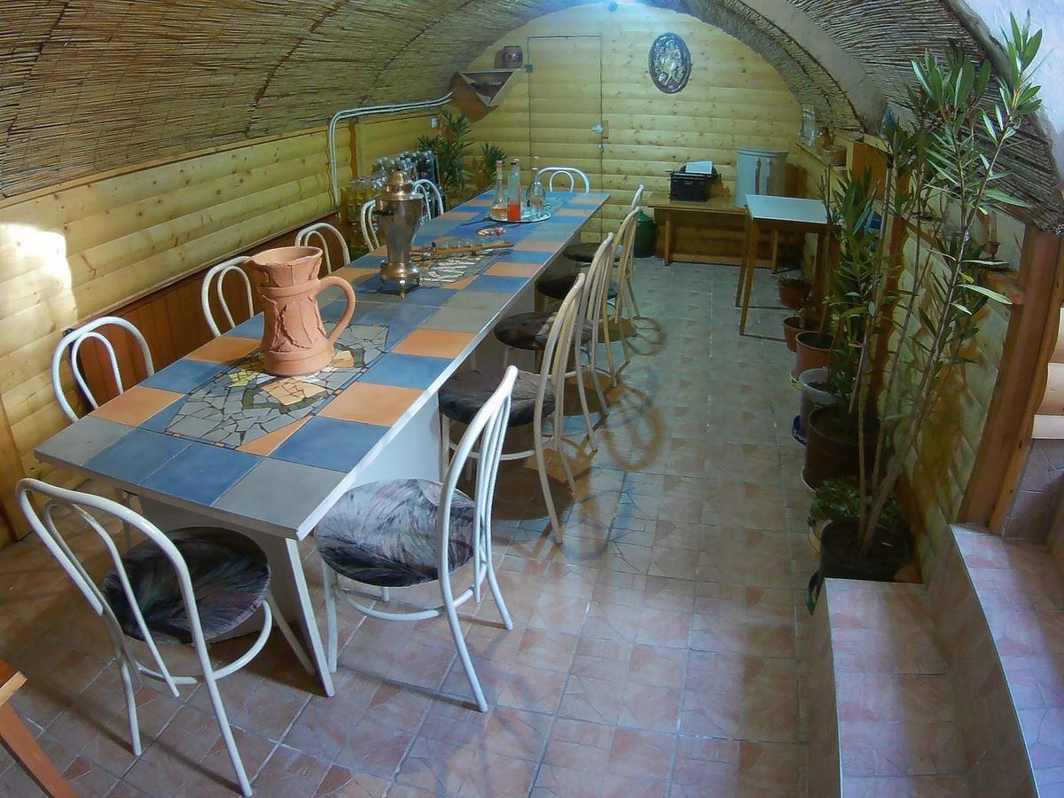 Szlavi Apartman Baja Exterior photo